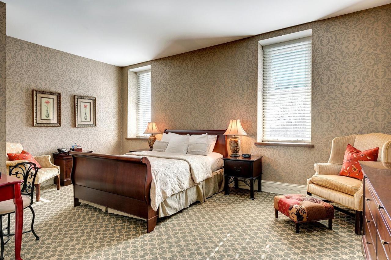 Hotel Nicollet Island Minneapolis